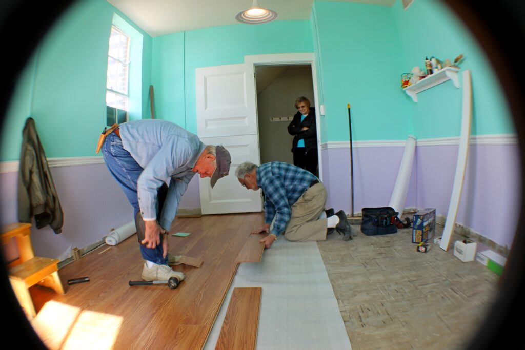 Pose de parquet flottant sur sous-couche